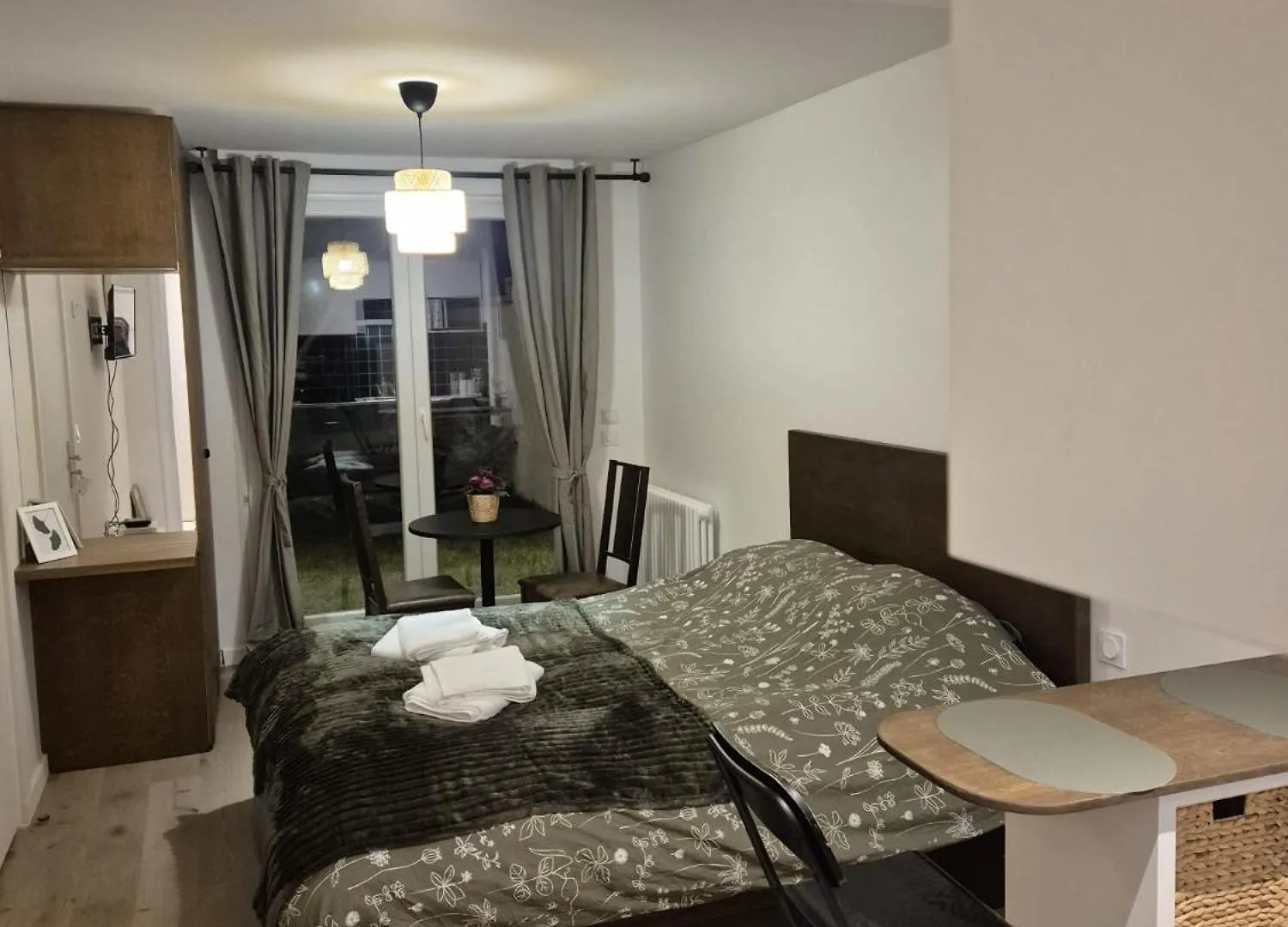 Mir Chambre 2 Apartment Athis-Mons